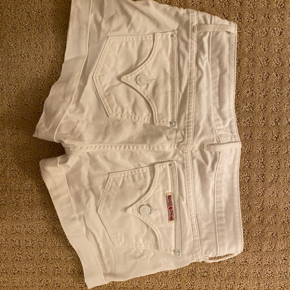 woman’s Hudson denim shorts 27